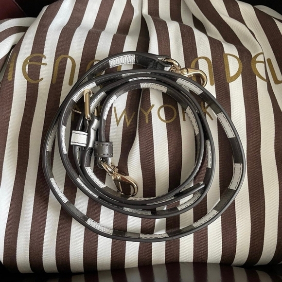 Henri Bendel Uptown Satchel in Iconic Centennial Stripe/ Gorgeous 😍 - Picture 8 of 8